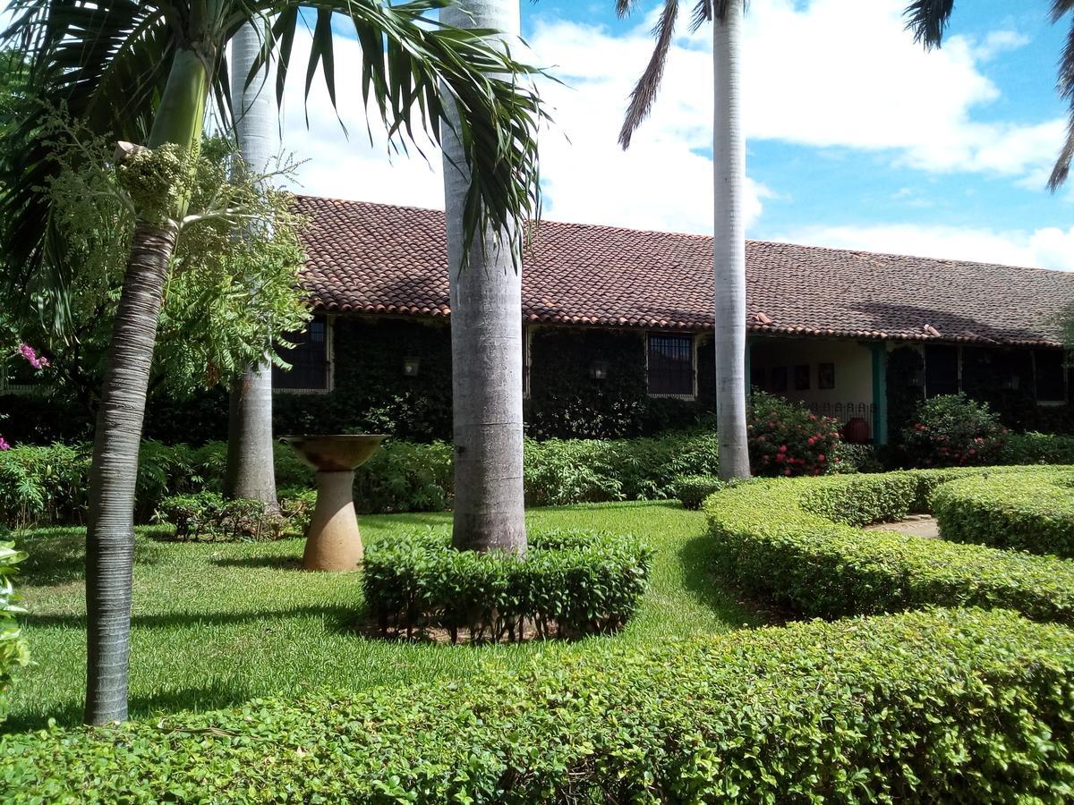 Hotel El Convento Leon Nicaragua מראה חיצוני תמונה